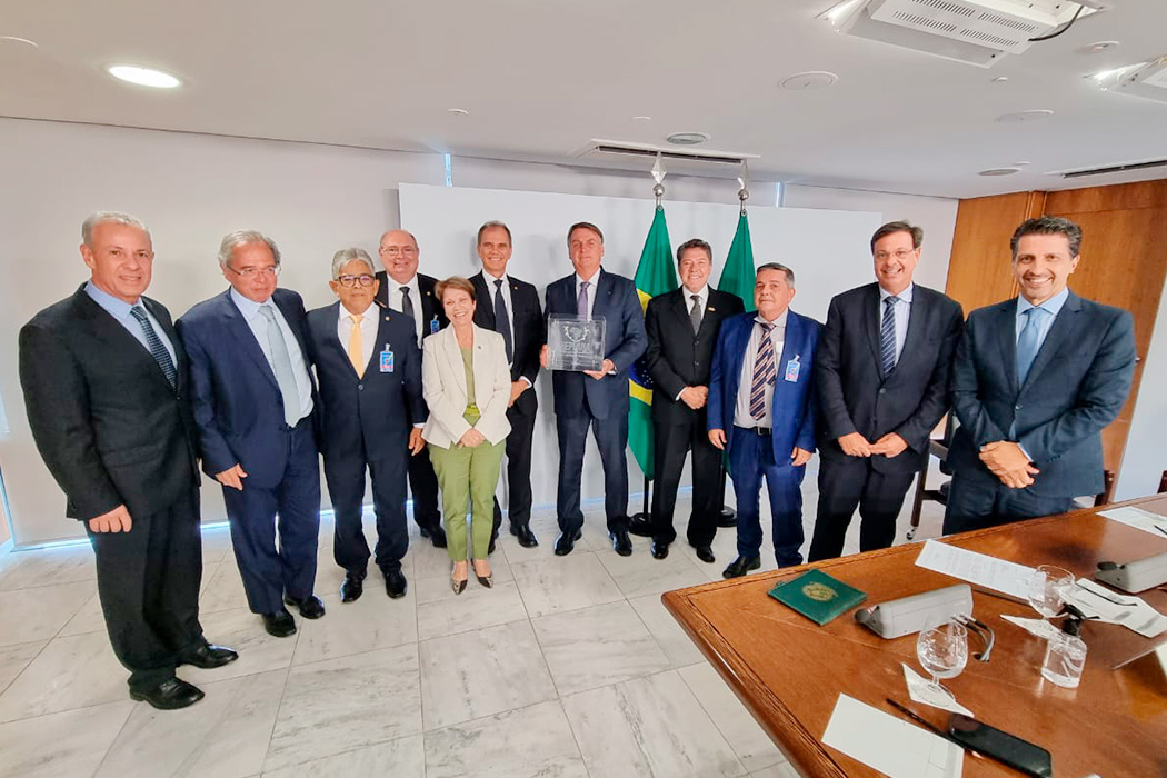 Dirigente canavieiro da Paraíba se reúne com presidente Bolsonaro e elogia ações do Governo Federal na defesa da agricultura brasileira